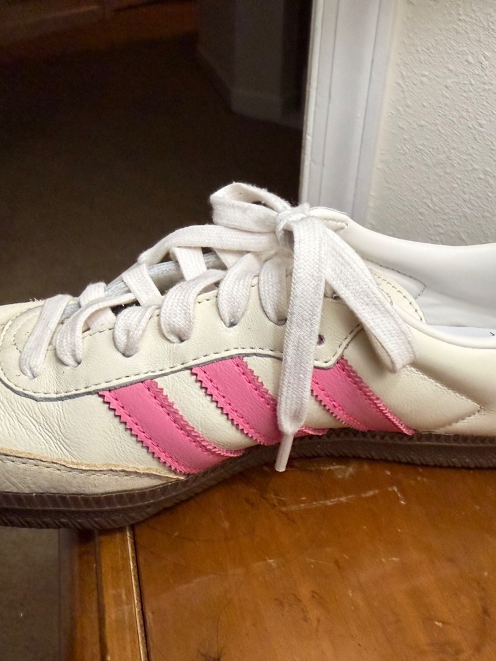 Adidas Women’s Samba Lucid Pink and White Sneakers Size W8 - Picture 3 of 7